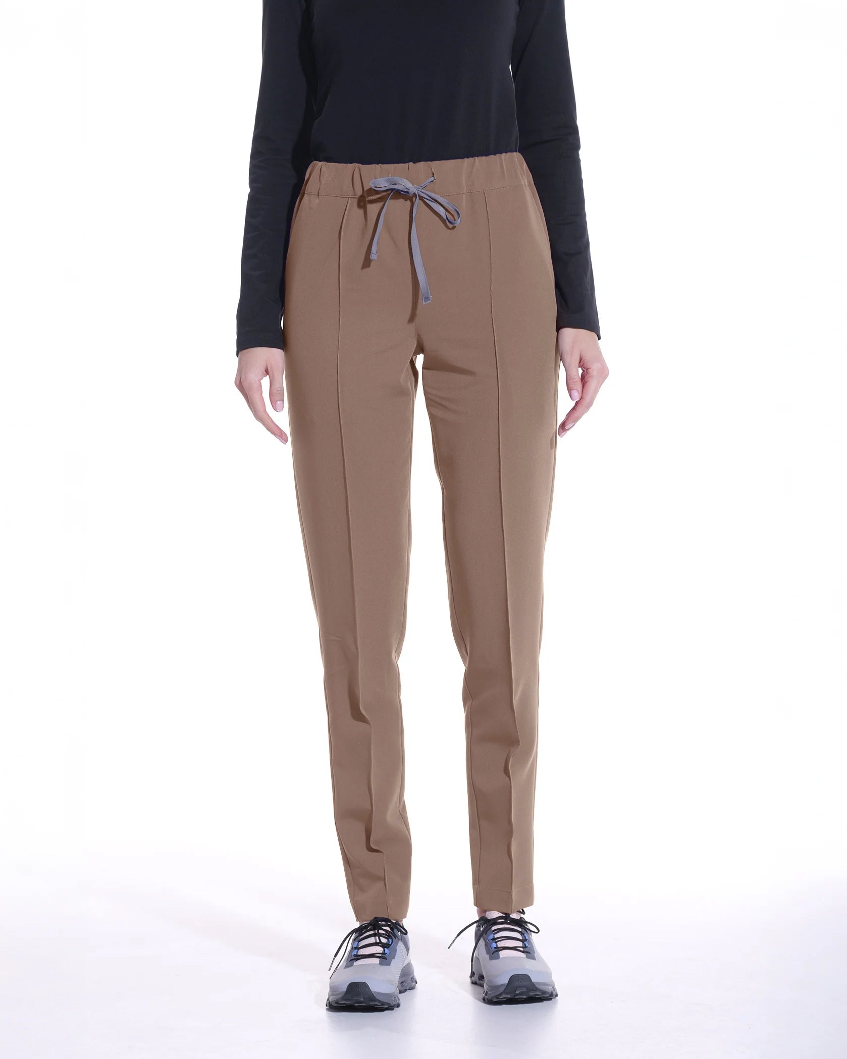 NORMA cappuccino medical trousers - Close up details