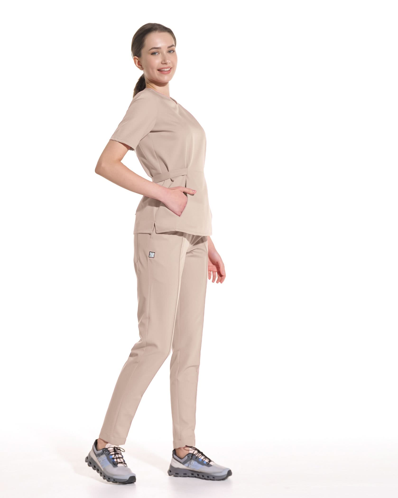 Bluza medicala THALYA latte - 1zero1.ro