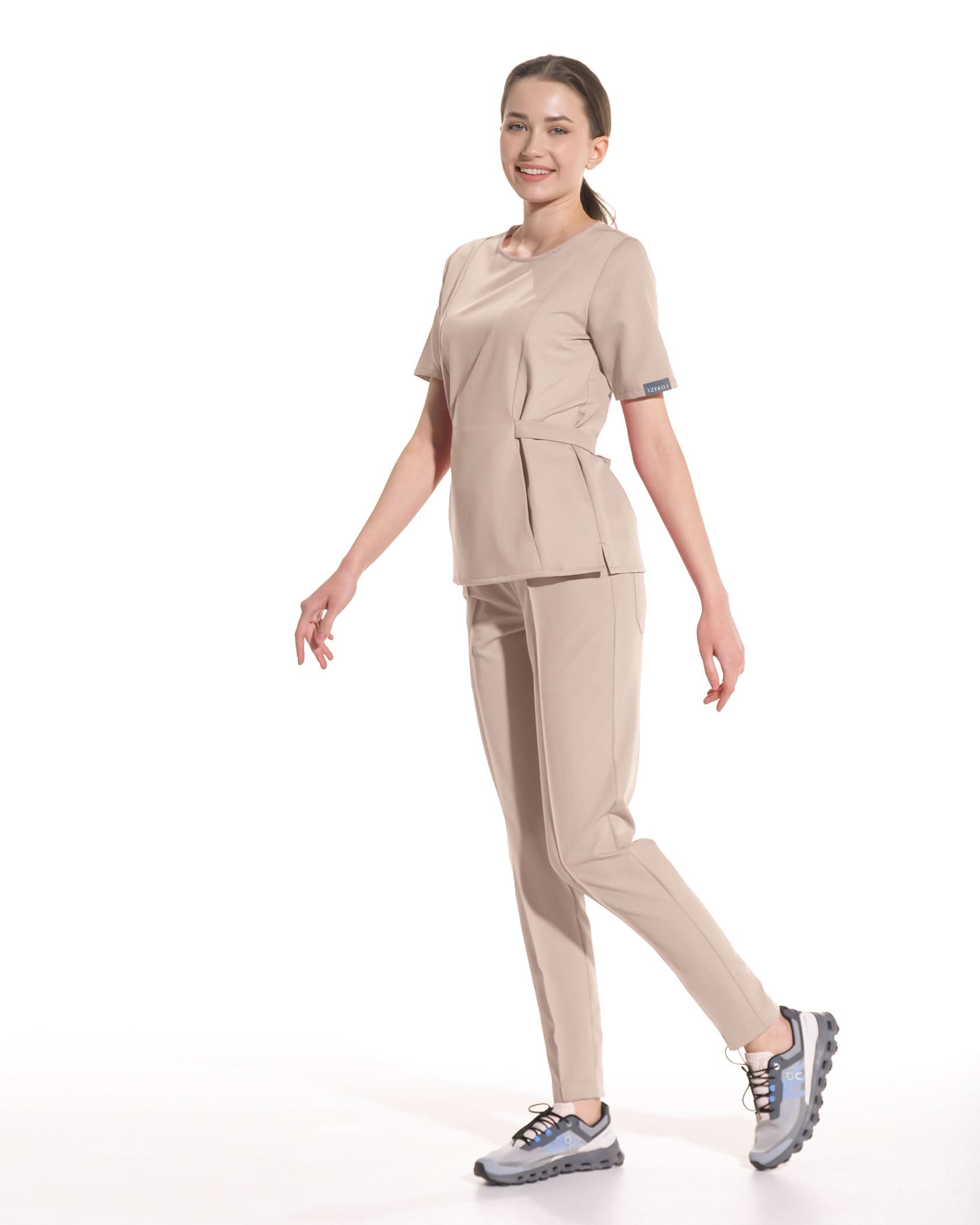 Bluza medicala THALYA latte - 1zero1.ro