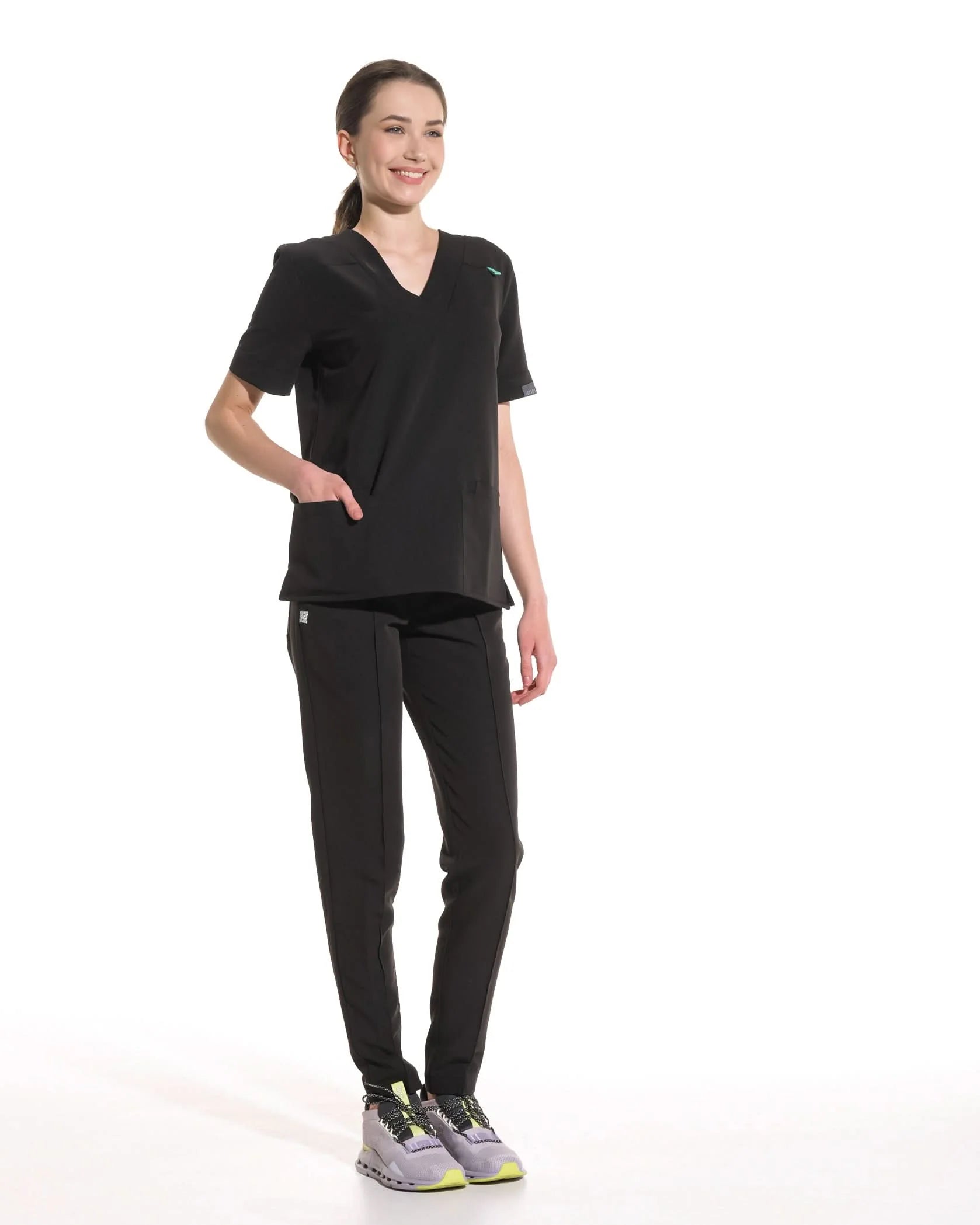 Costum medical CLASIC Negru - Front view