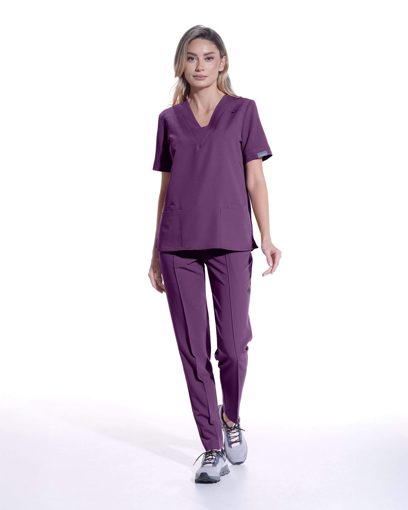 Costum medical CLASIC Plum - Front view