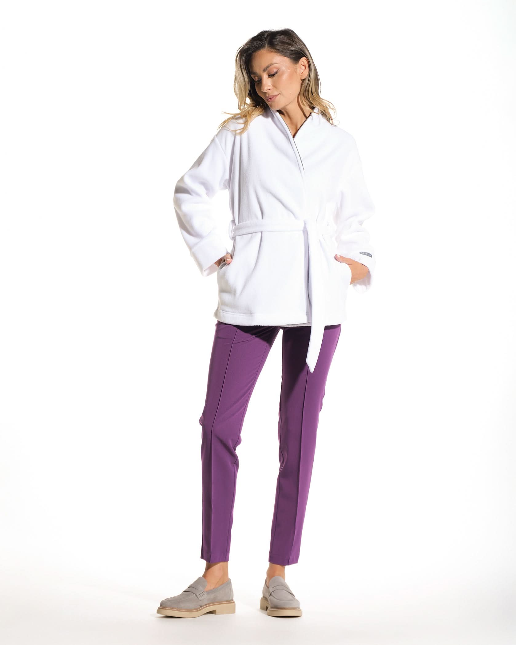 Women's COZY white medical coat - Image 5