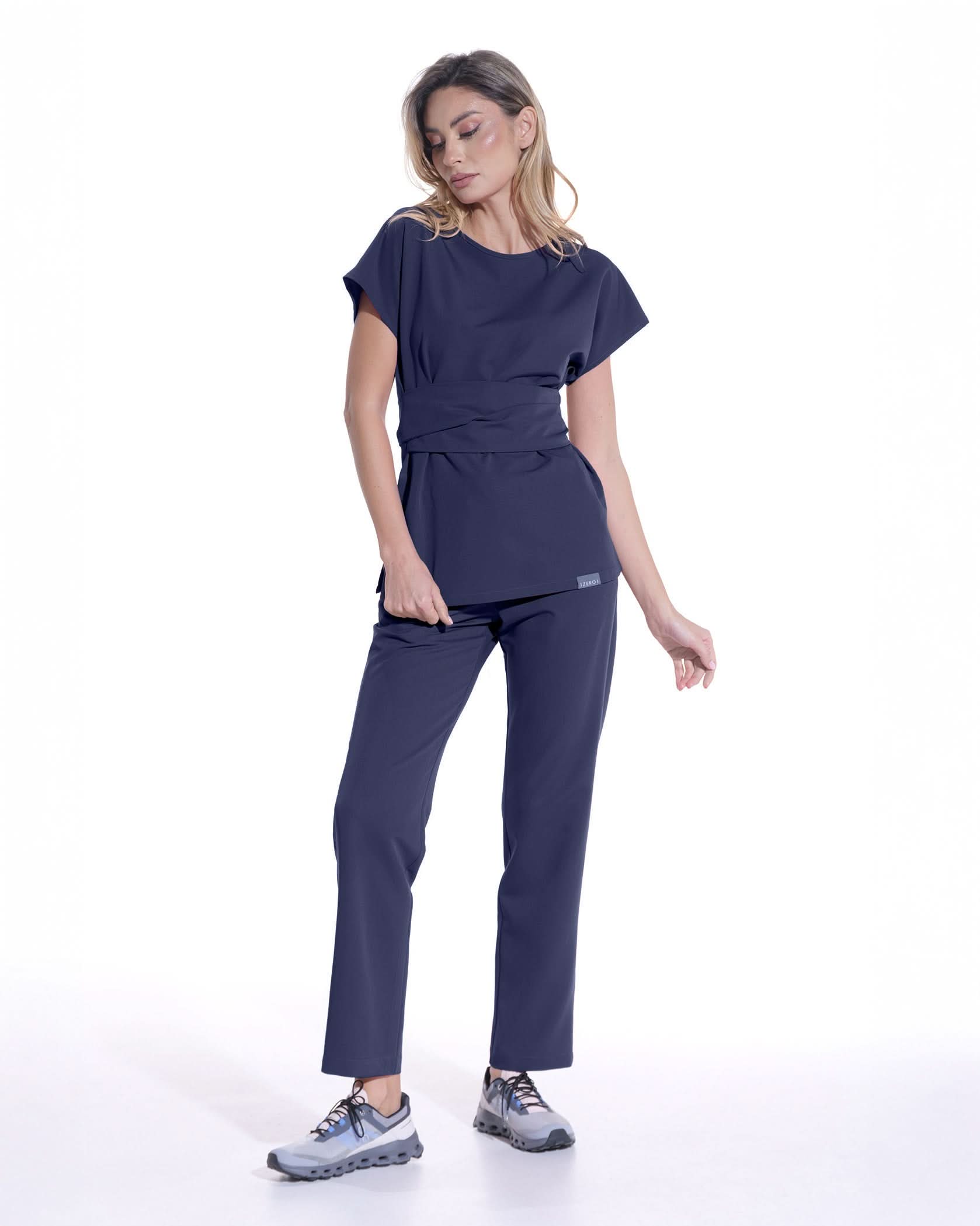 Pantaloni medicali drepti LINEA navy - 1zero1.ro