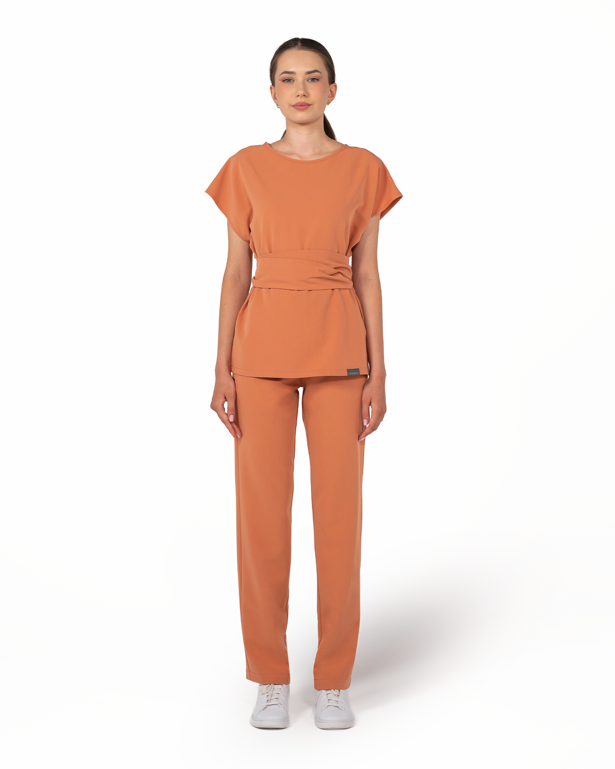 LINEA caramel medical trousers