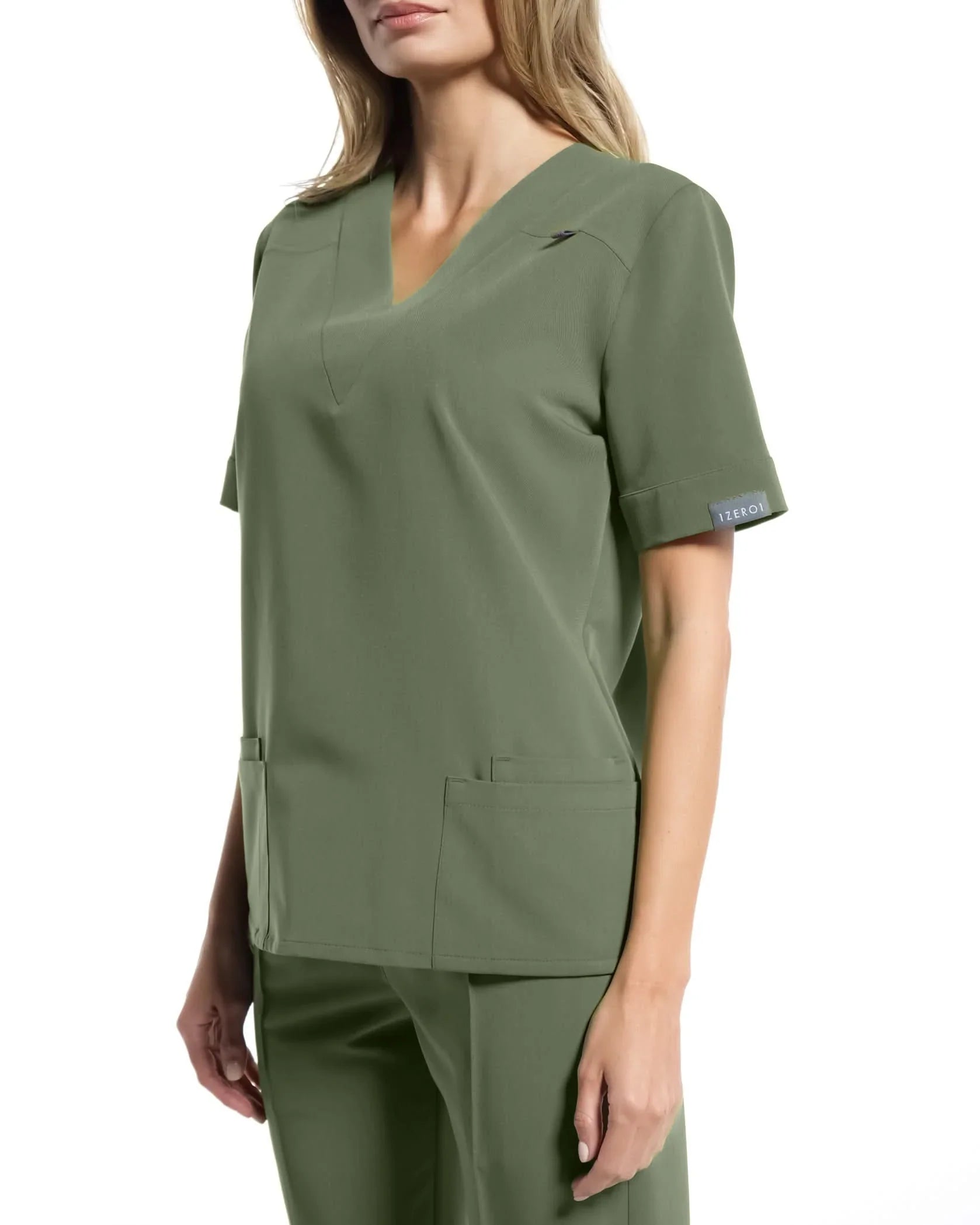 Costum medical CLASIC Olive - Detail Nahaufnahme