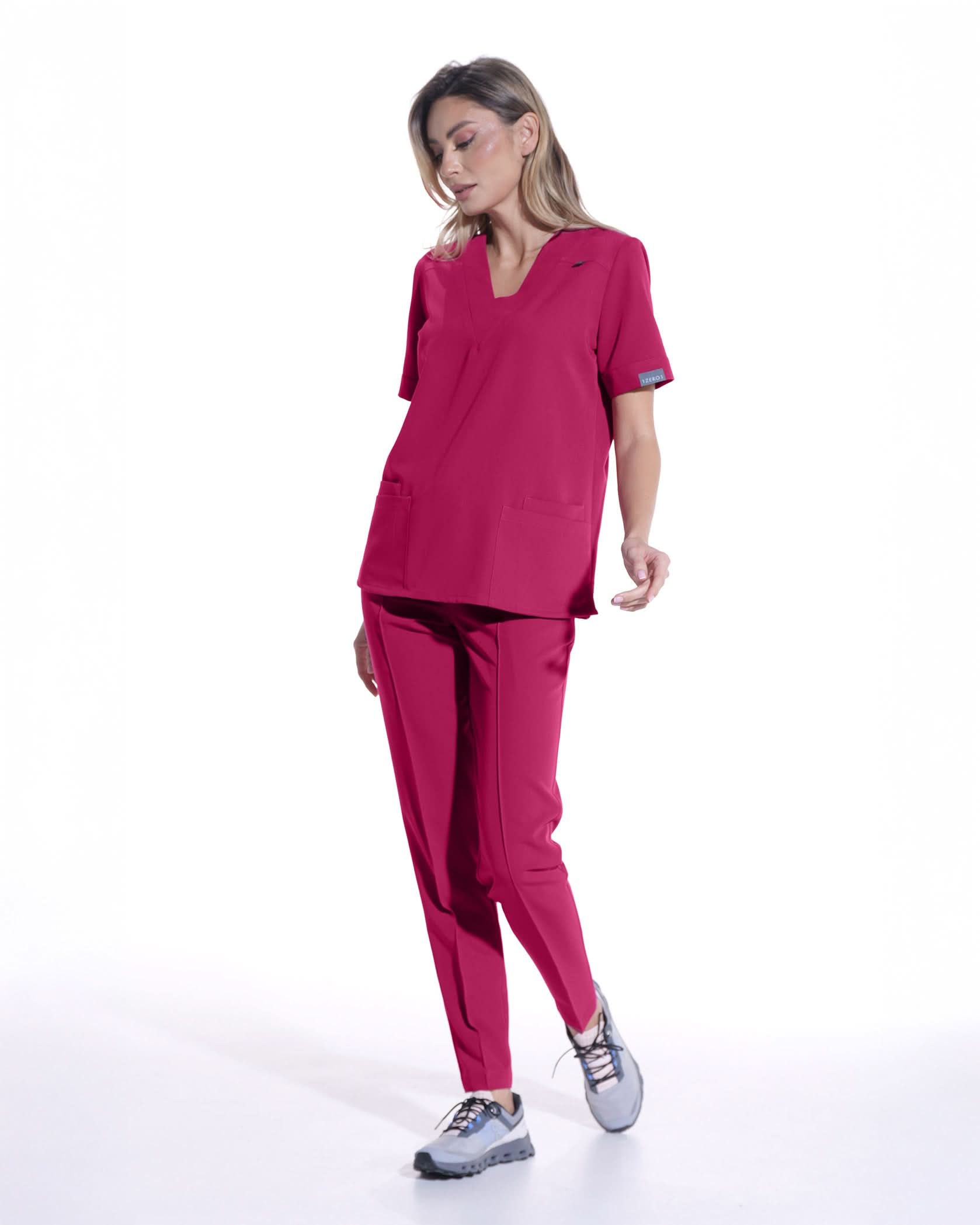 Bluza medicala VERSO magenta - 1zero1.ro