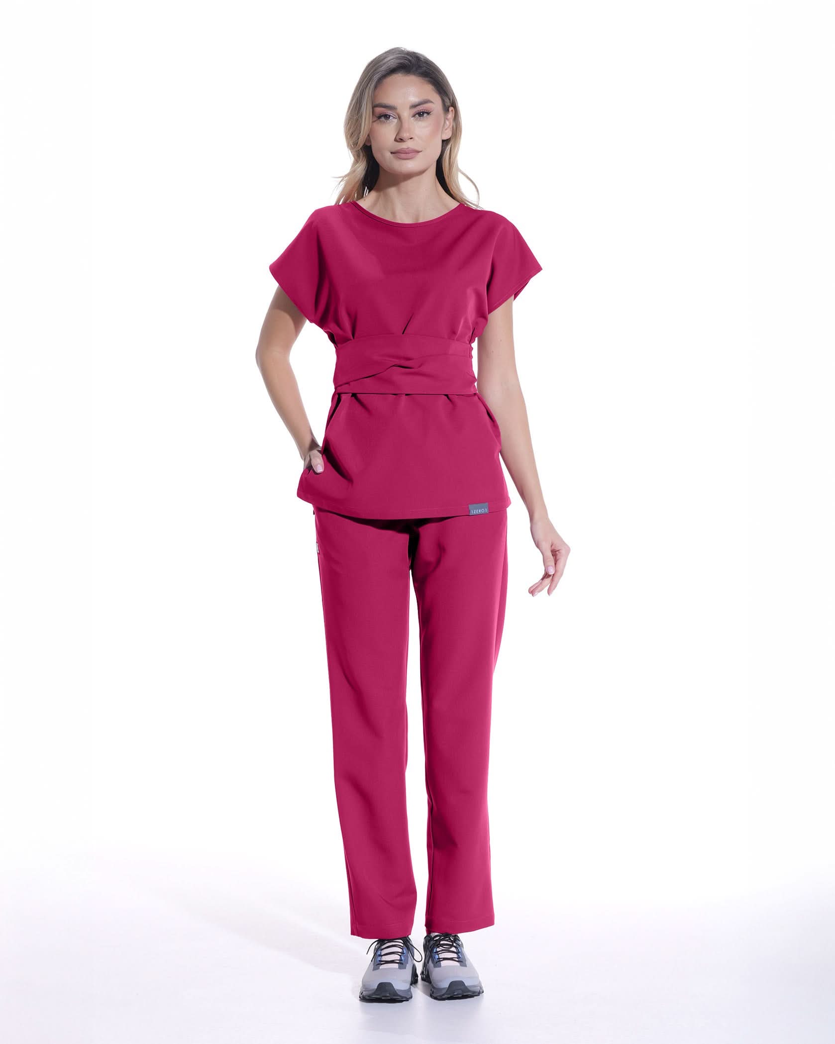 Bluza medicala CELESTE magenta - 1zero1.ro