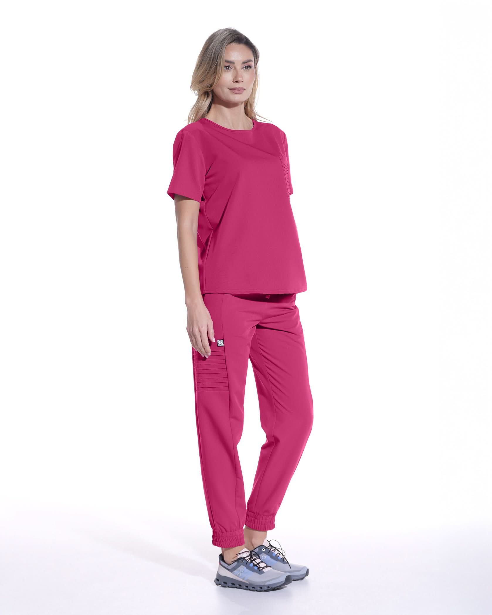 Bluza medicala NEVIA magenta - 1zero1.ro