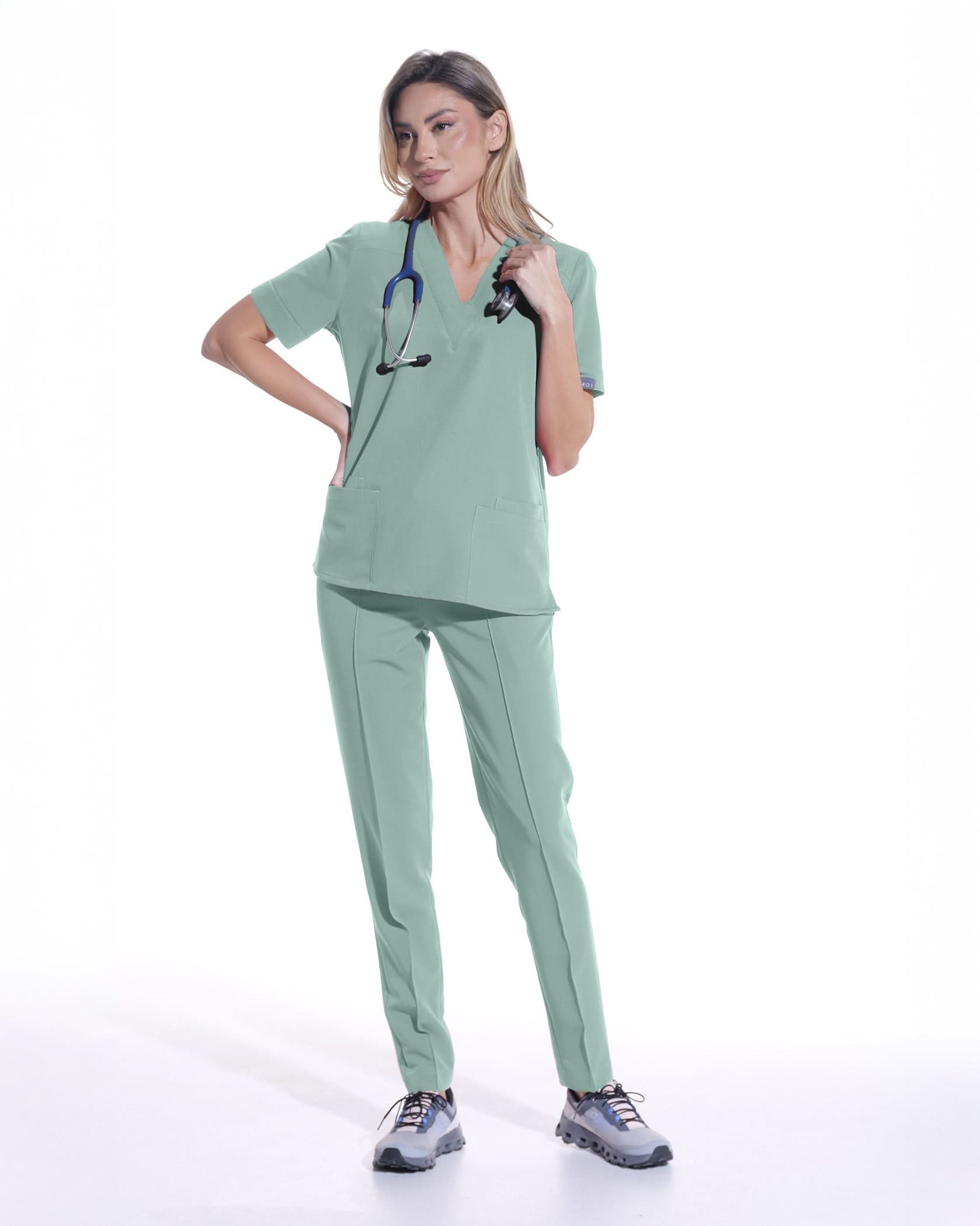 Costum medical CLASIC Jad - Image 4