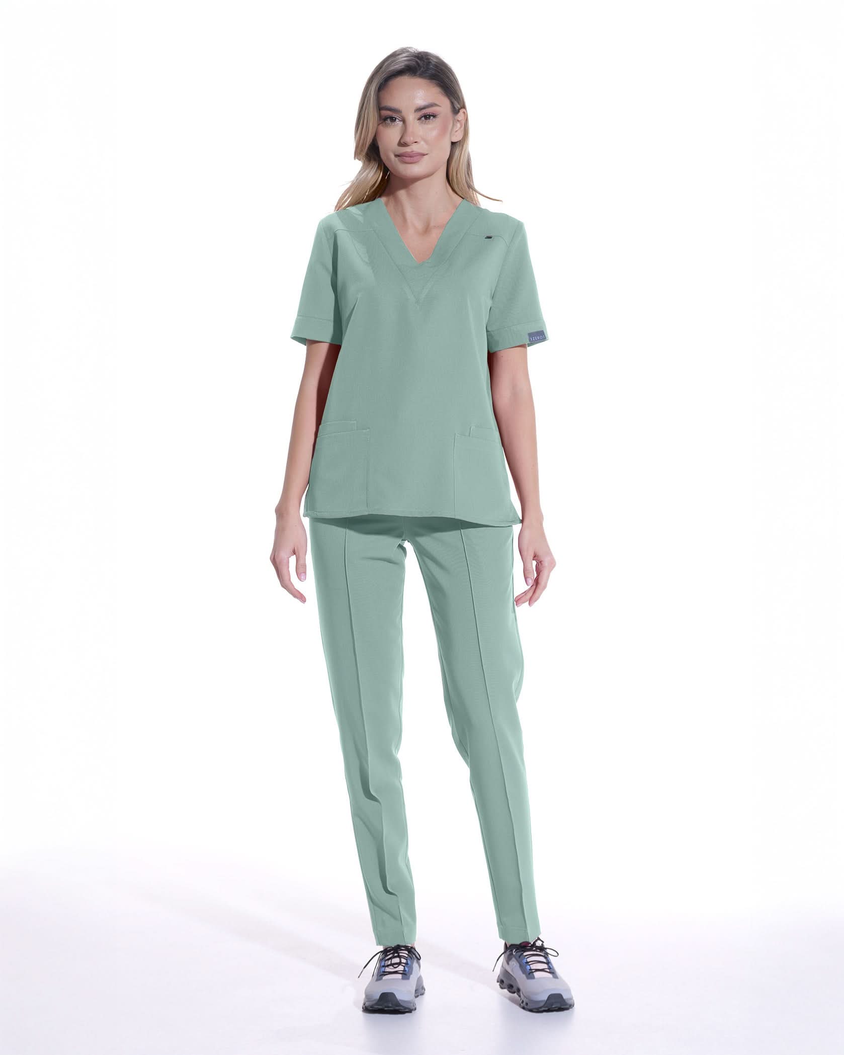 Costum medical CLASIC Jad - Front view