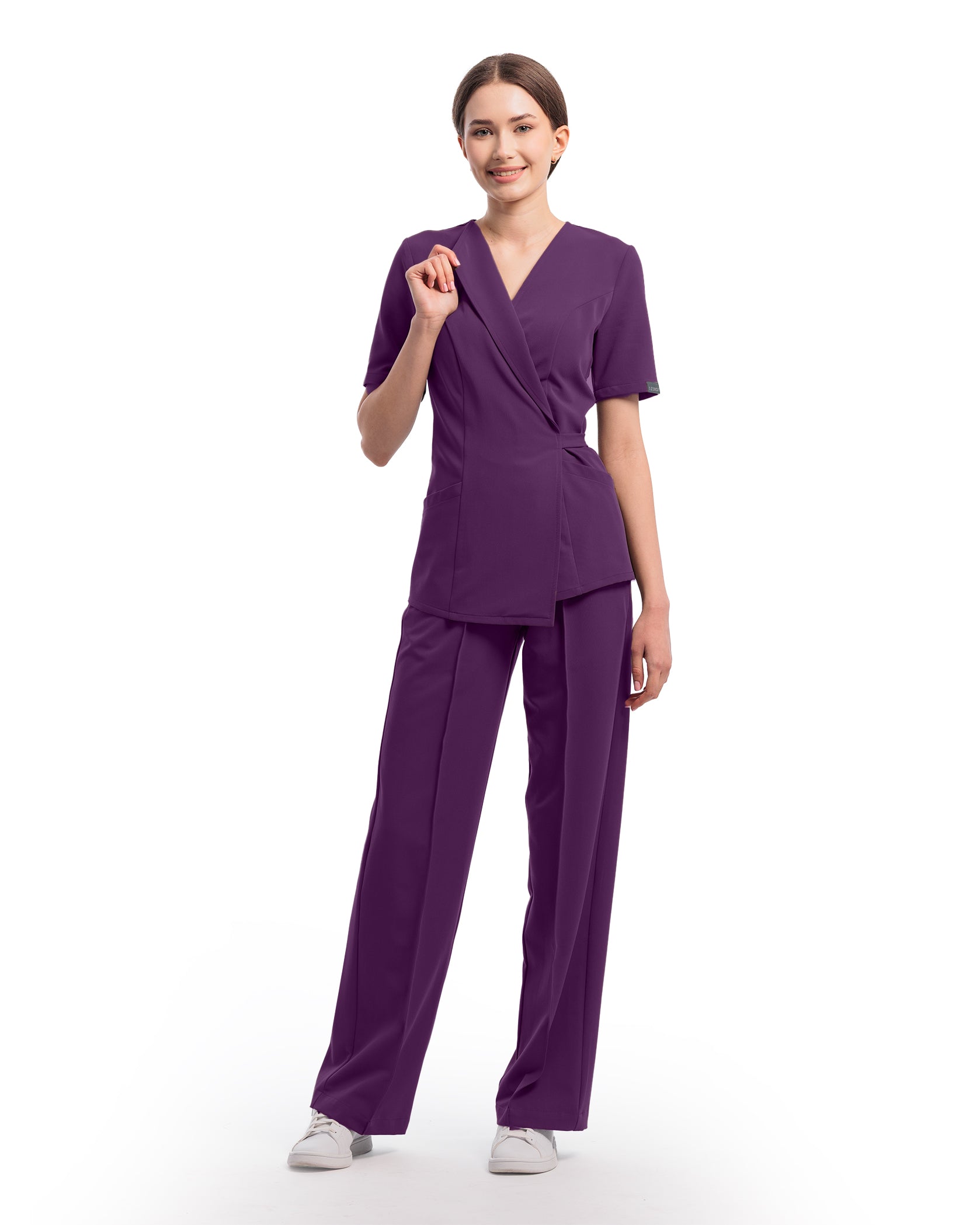 Costum medical STUDIO Plum - Front view