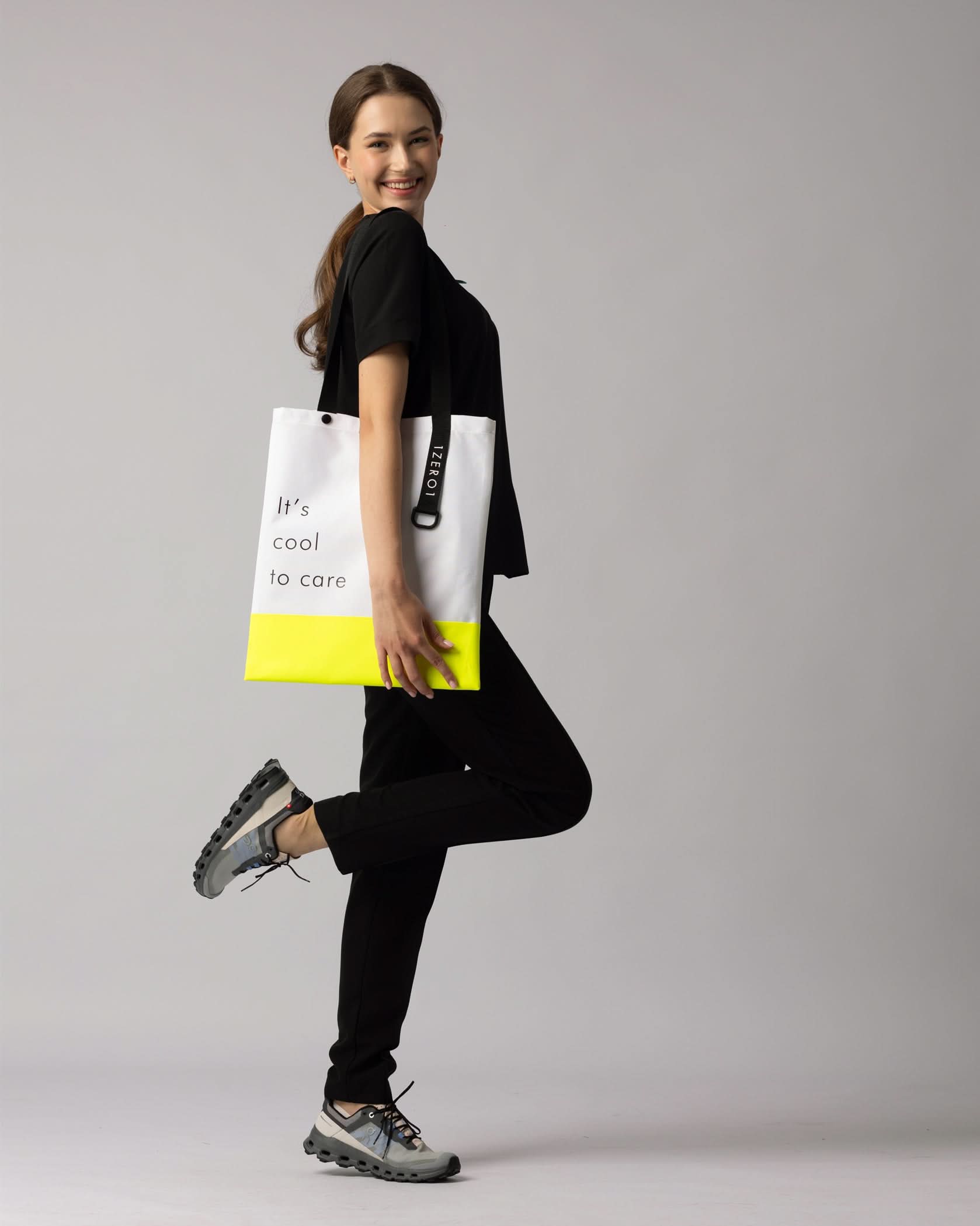 TOTE BAG - 1zero1.ro