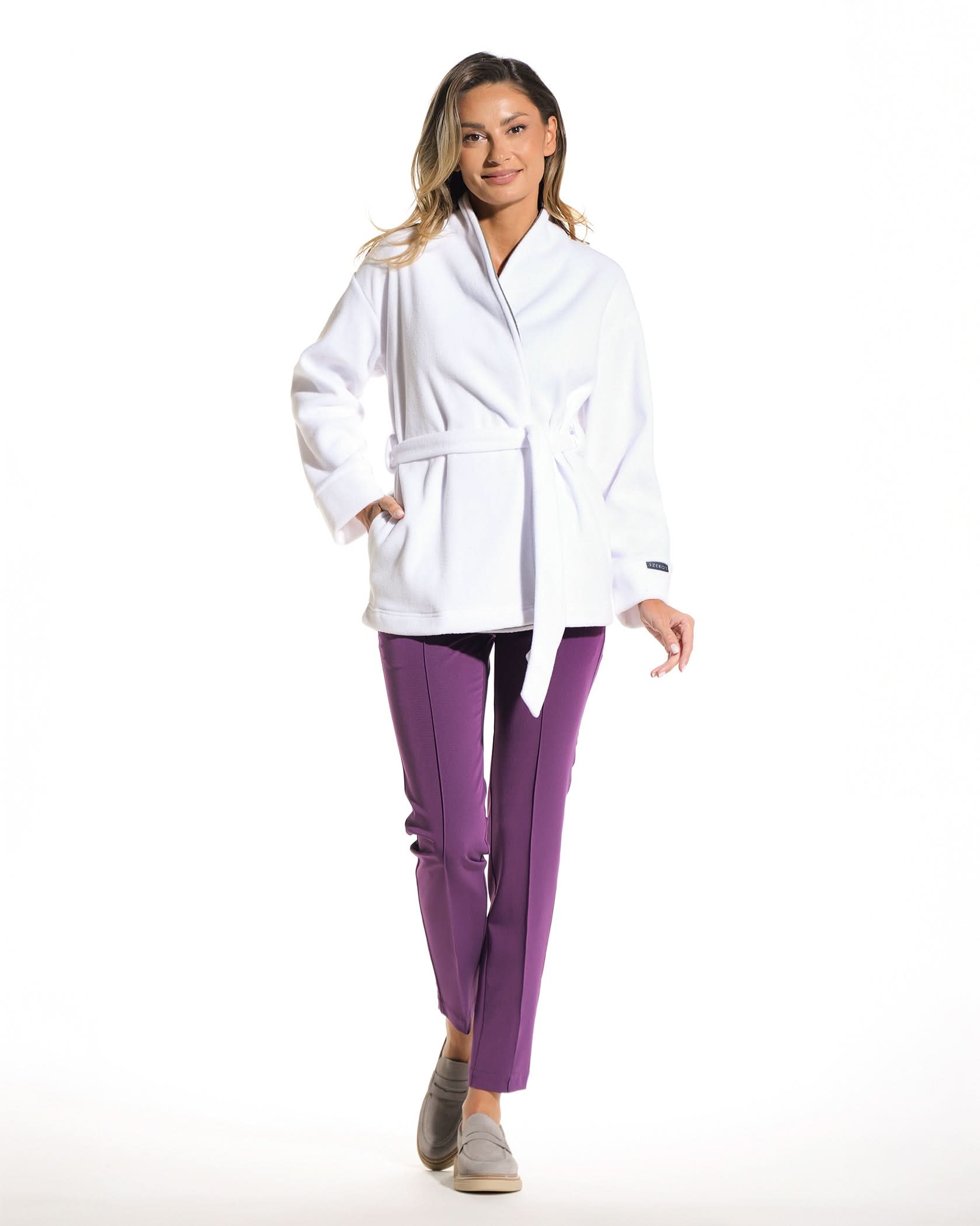 Women's COZY white medical coat - Image 6