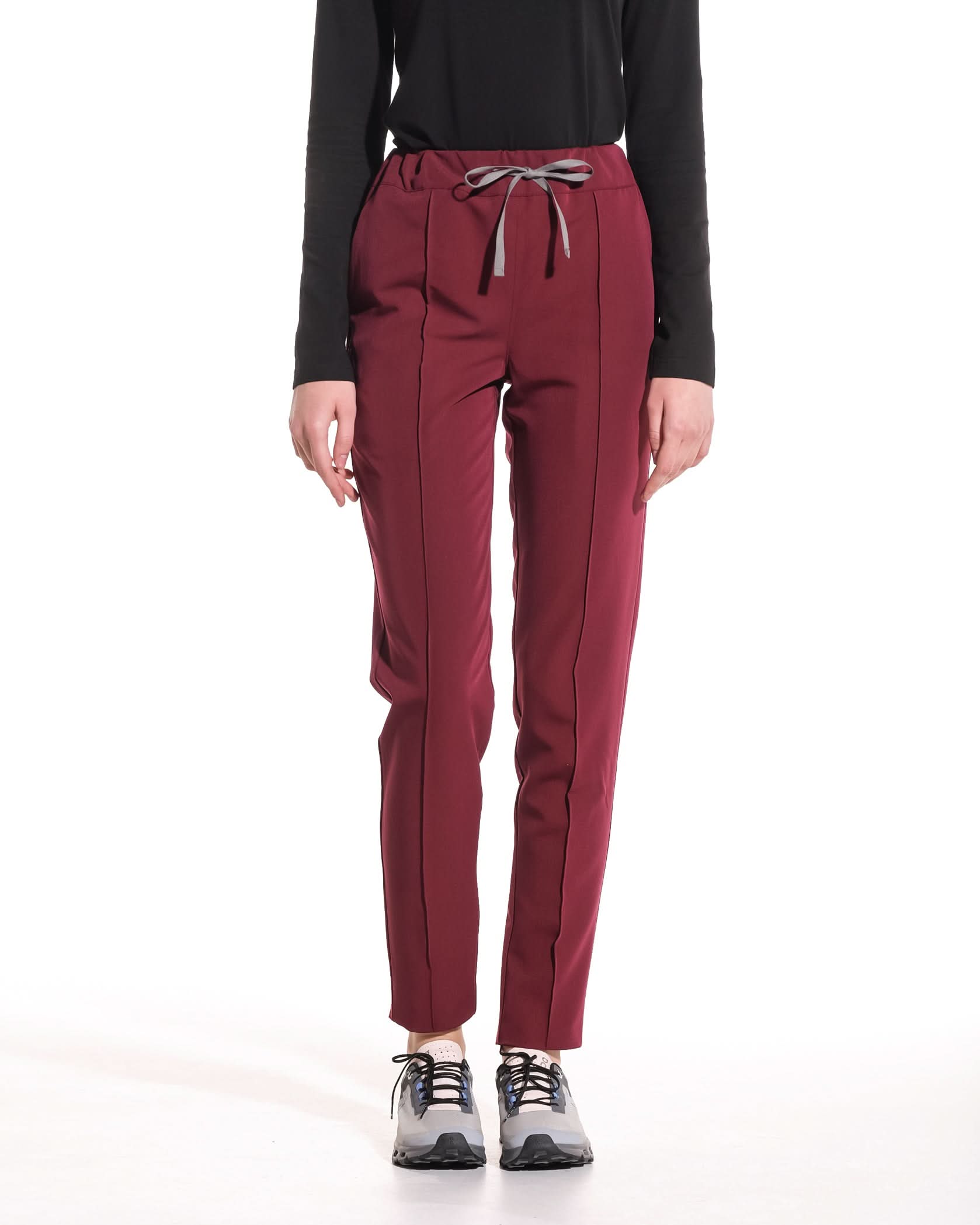 Pantaloni medicali NORMA bordo - 1zero1.ro