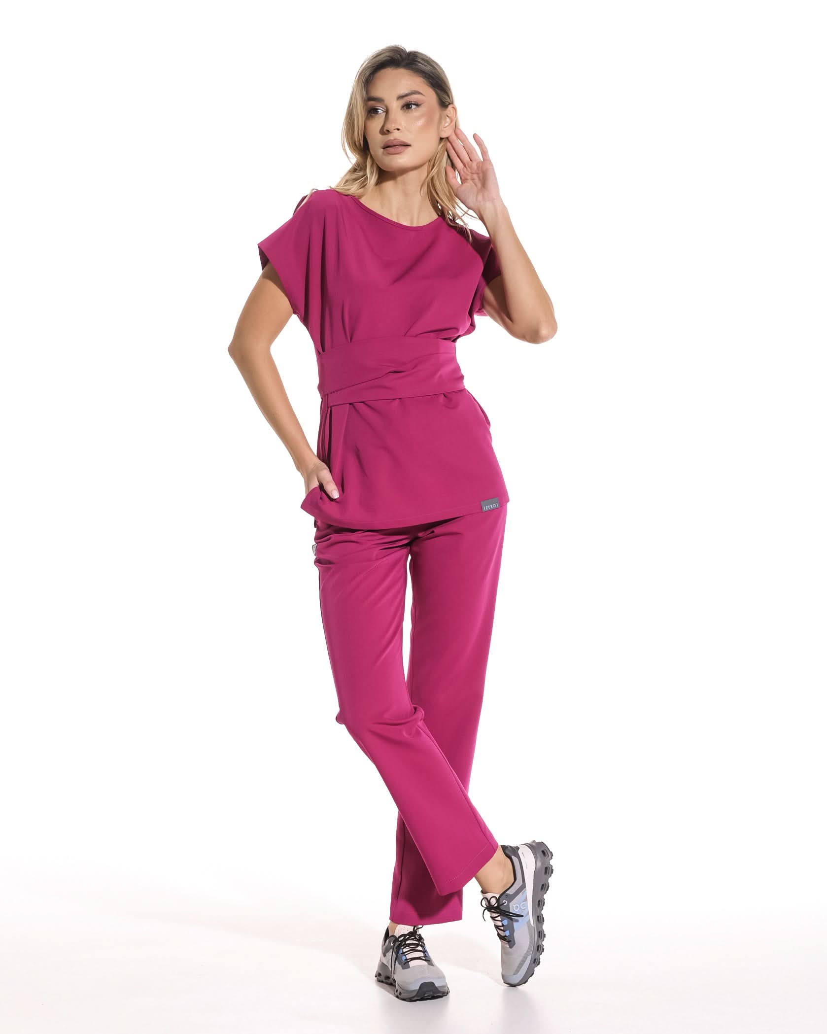 Pantaloni medicali drepti LINEA magenta - 1zero1.ro