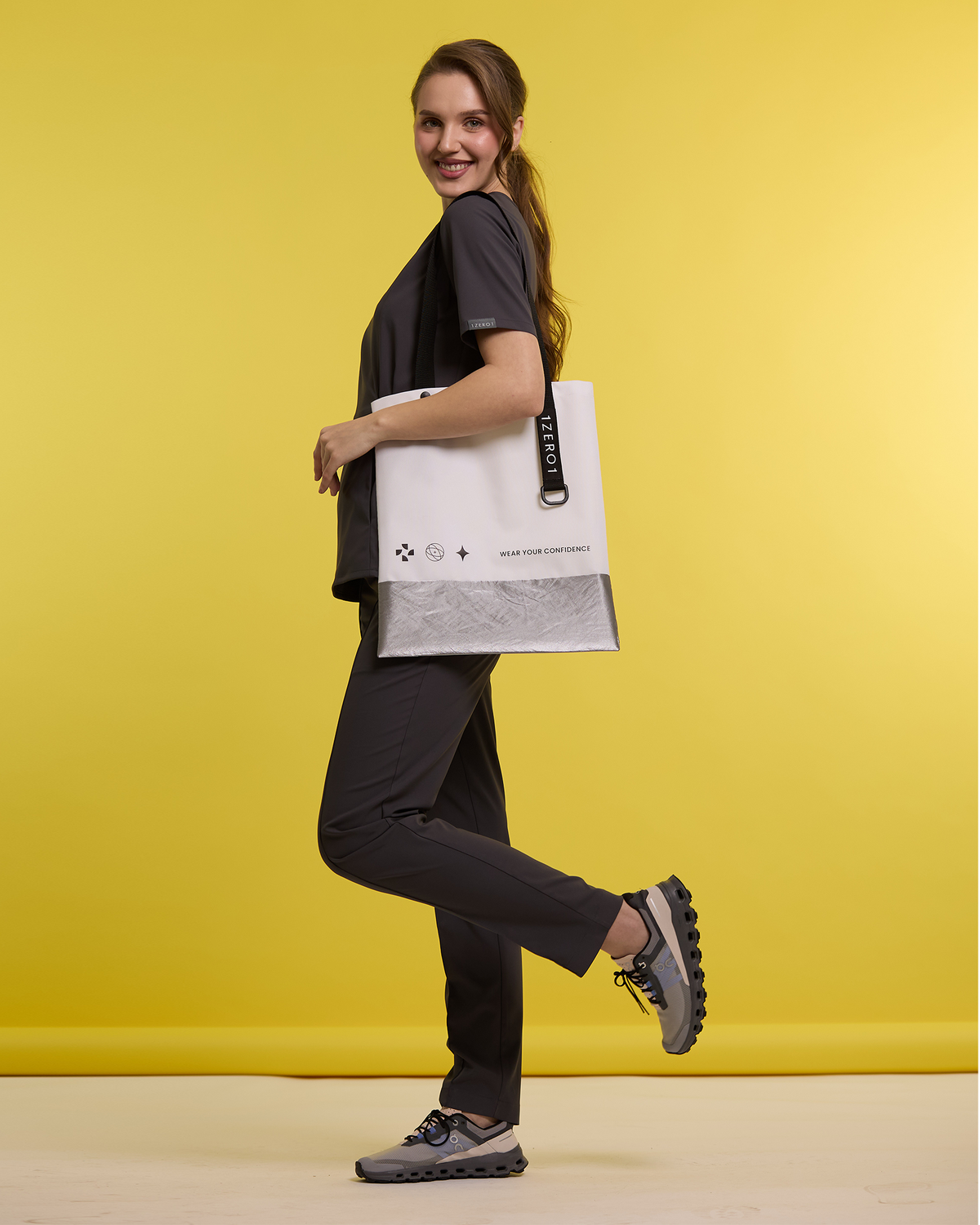 Tote bag