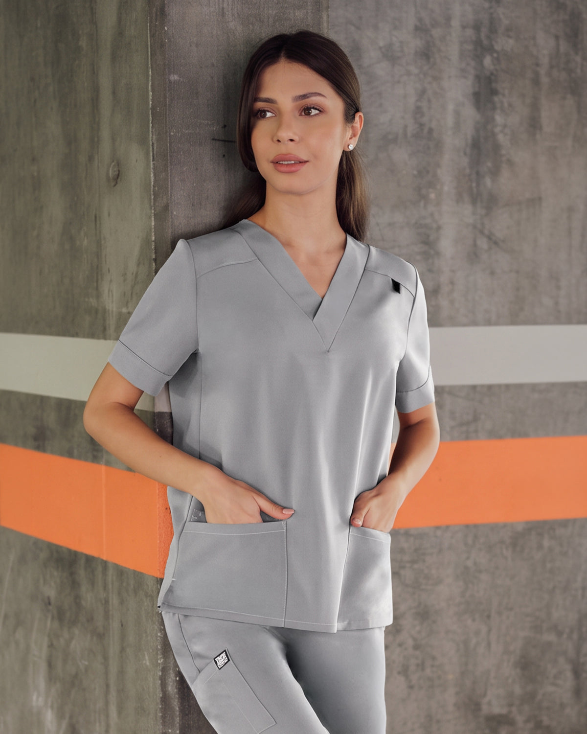 VERSO gray medical top